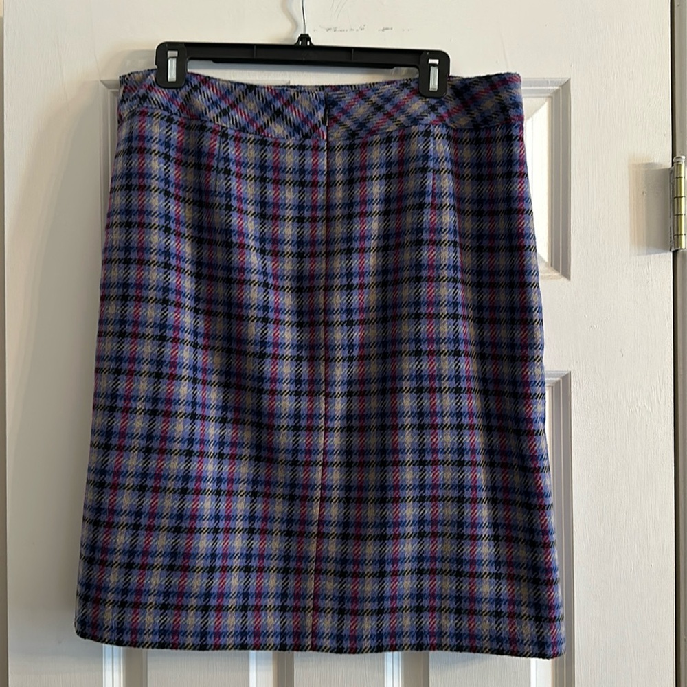 Cute mini skirt made for winter